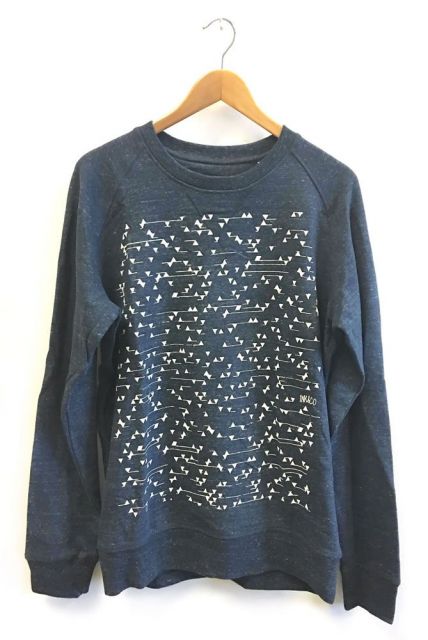 h.e.10F sweater Triangles